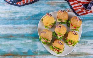 how-to-celebrate-national-burger-day-at-work